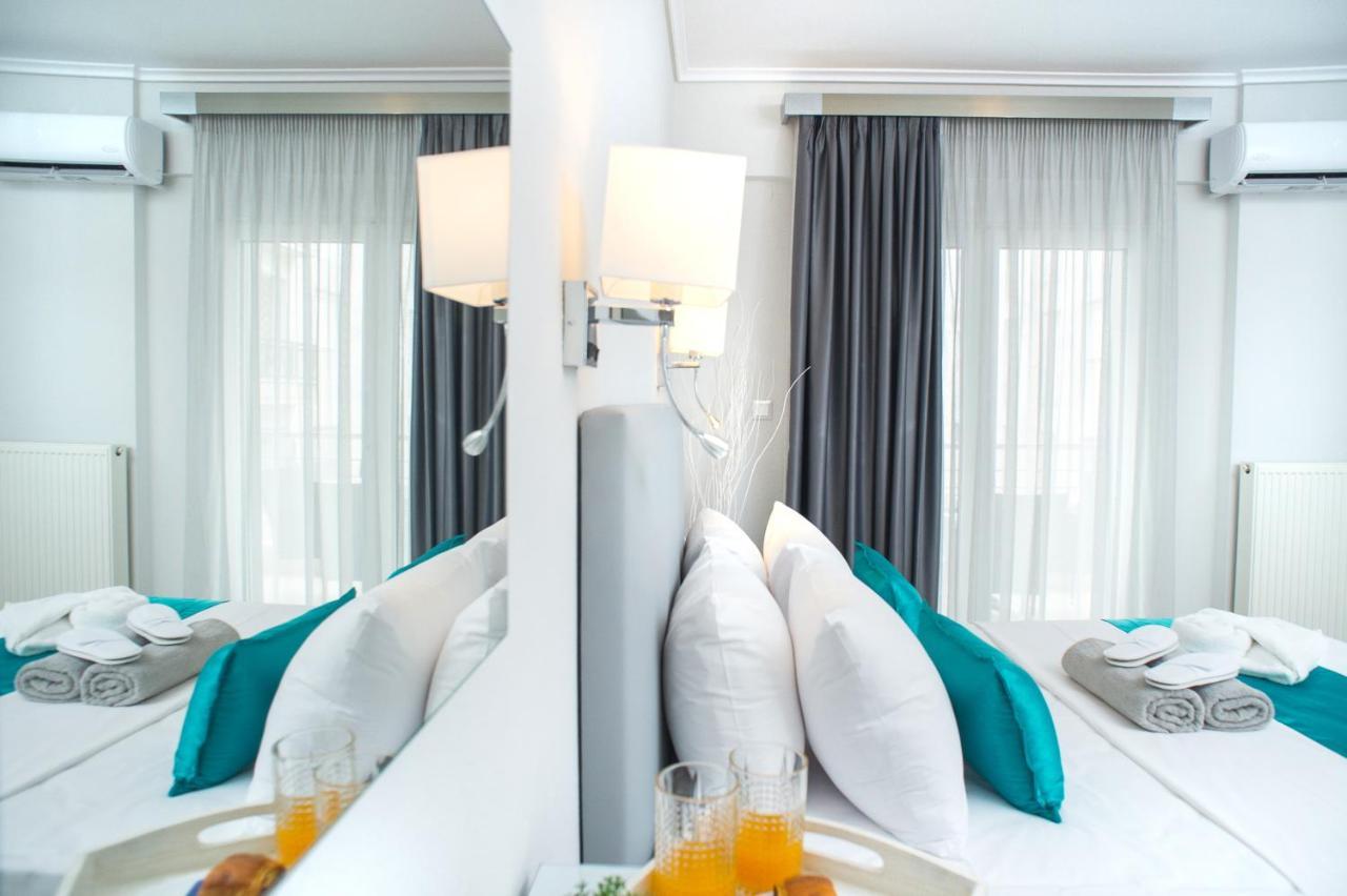 Lux Vip Apartments Peraia  Bagian luar foto