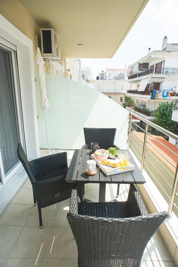 Lux Vip Apartments Peraia  Bagian luar foto
