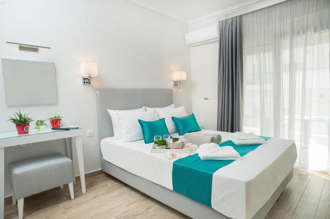 Lux Vip Apartments Peraia  Bagian luar foto