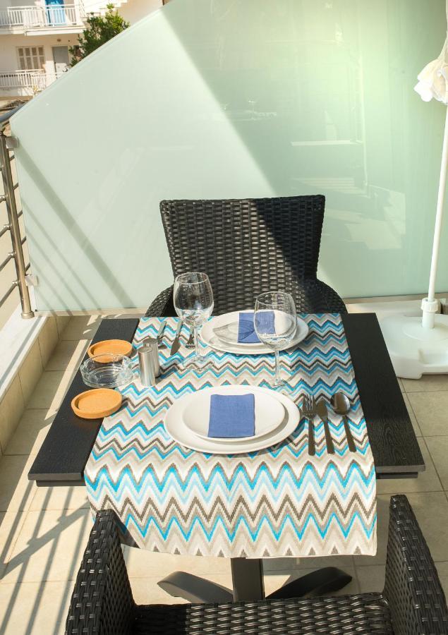 Lux Vip Apartments Peraia  Bagian luar foto