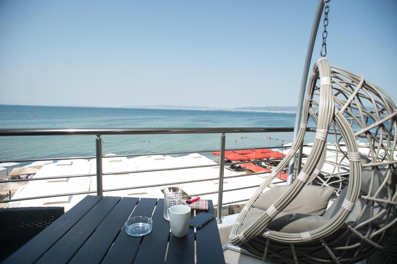 Lux Vip Apartments Peraia  Bagian luar foto