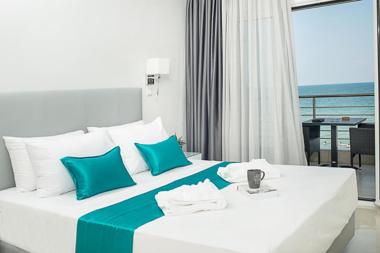 Lux Vip Apartments Peraia  Bagian luar foto